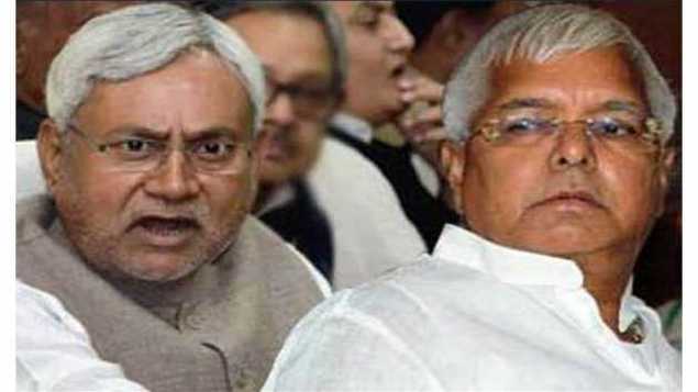 EVM विवाद पर महागठबंधन में दरार