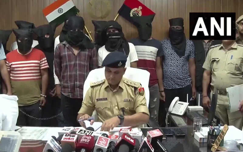 Gurugram Police, ACP Crime, Varun Dahiya, sharp shooters, Lawrence Bishnoi gang, Goldie Brar gang, arrested Police, serious crime, pistols, Live cartridges, Investigation, Gurugram, Gangster