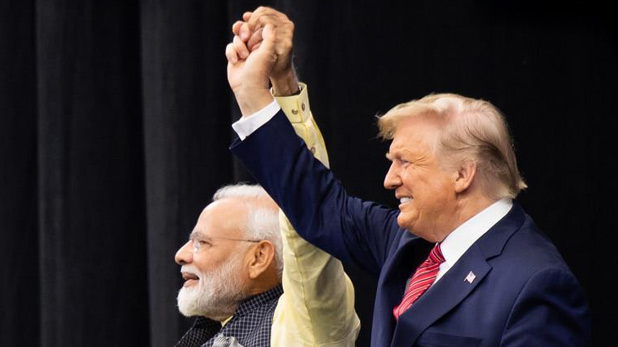 वाइट हाउस द्वारा ट्विटर पर फॉलो किए गये पीएम नरेंद्र मोदी : फॉलो किए जाने वाले पहले गैर अमेरिकी नेता