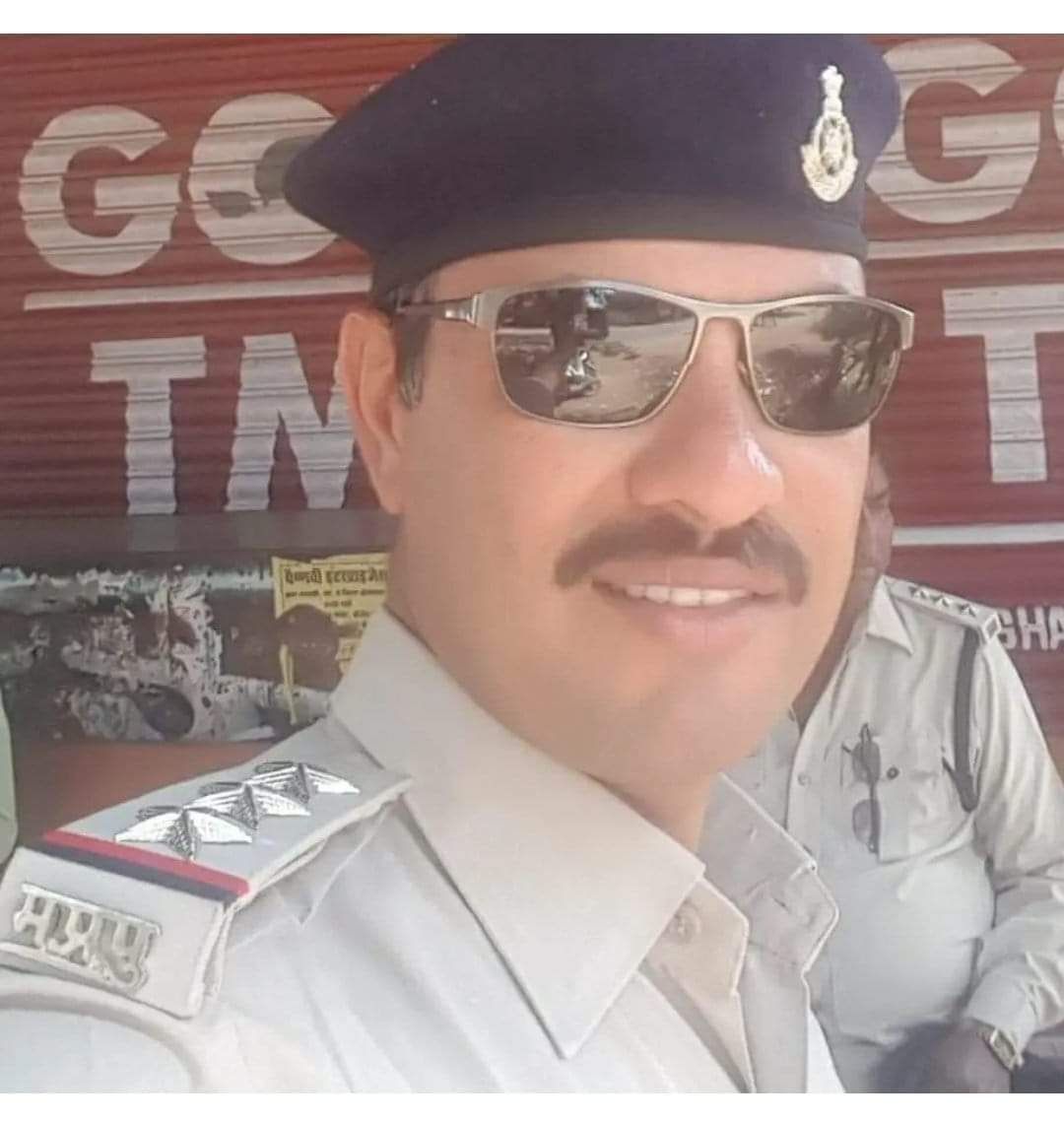 कोरोना से जंग हारे थाना प्रभारी देवेंद्र चंद्रवंशी का अस्पताल में निधन