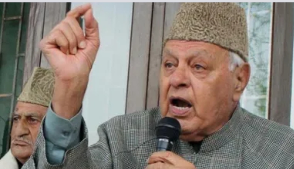 फारुख अब्दुल्ला ने कश्मीरी पंडितों के पलायन की जांच कराने की मांग की