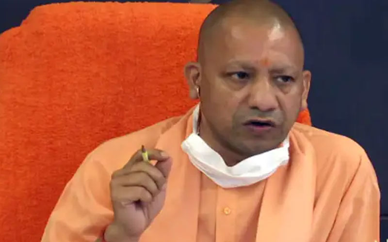 योगी सरकार देगी अपराध मुक्त शासन : पहले एक्शन में हो गया 3 अधिकारी का सस्पेंशन