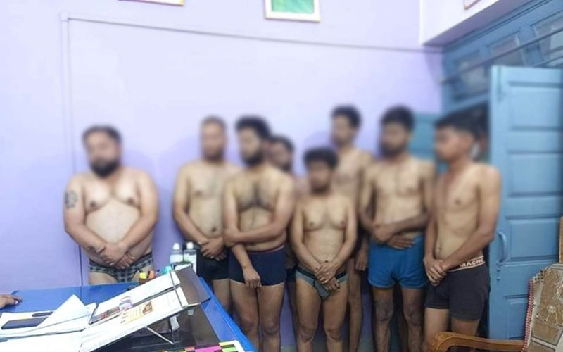 थाने के अंदर लोगों को अर्धनग्न किए जाने के मामले में थाना प्रभारी और सब इंस्पेक्टर को लाइन हाजिर