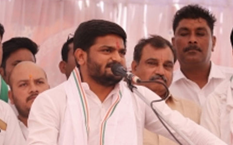 हार्दिक पटेल ने कांग्रेस से दिया इस्तीफा, कांग्रेस ने इस्तीफे पर कहा बीजेपी के लफ्ज