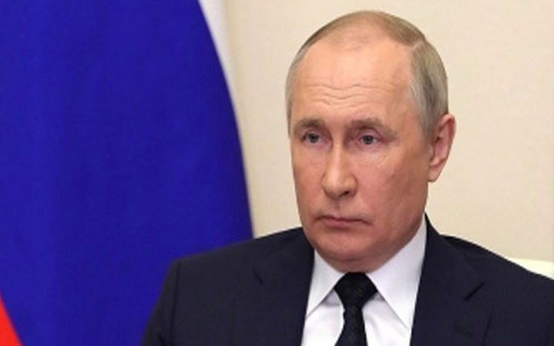 रूस की जवाबी कार्रवाई : 34 फ्रांसीसी राजनयिकों को निकाला
